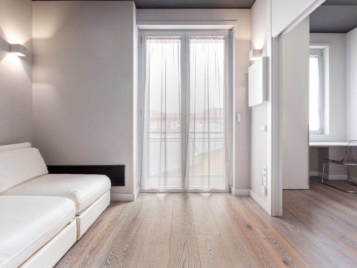 Easyhomes-City Centre Suites Милан Экстерьер фото